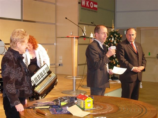 ingchristiankrenmayrtobmannprsidentdrtraunerobmannstvbrigittelauninger.jpg